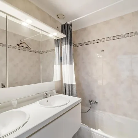 Apartment In Blankenberge Near Seafront *