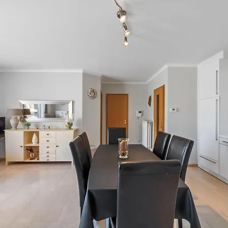 Апартаменты Apartment In Blankenberge Near Seafront Бланкенберге